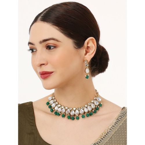 Buy OOMPH Green Beads Kundan Ethnic Heavy Jadau Choker Necklace