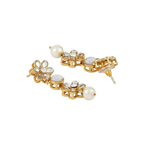 Buy OOMPH Gold Kundan Pearl Ethnic Choker Necklace Set with Drop