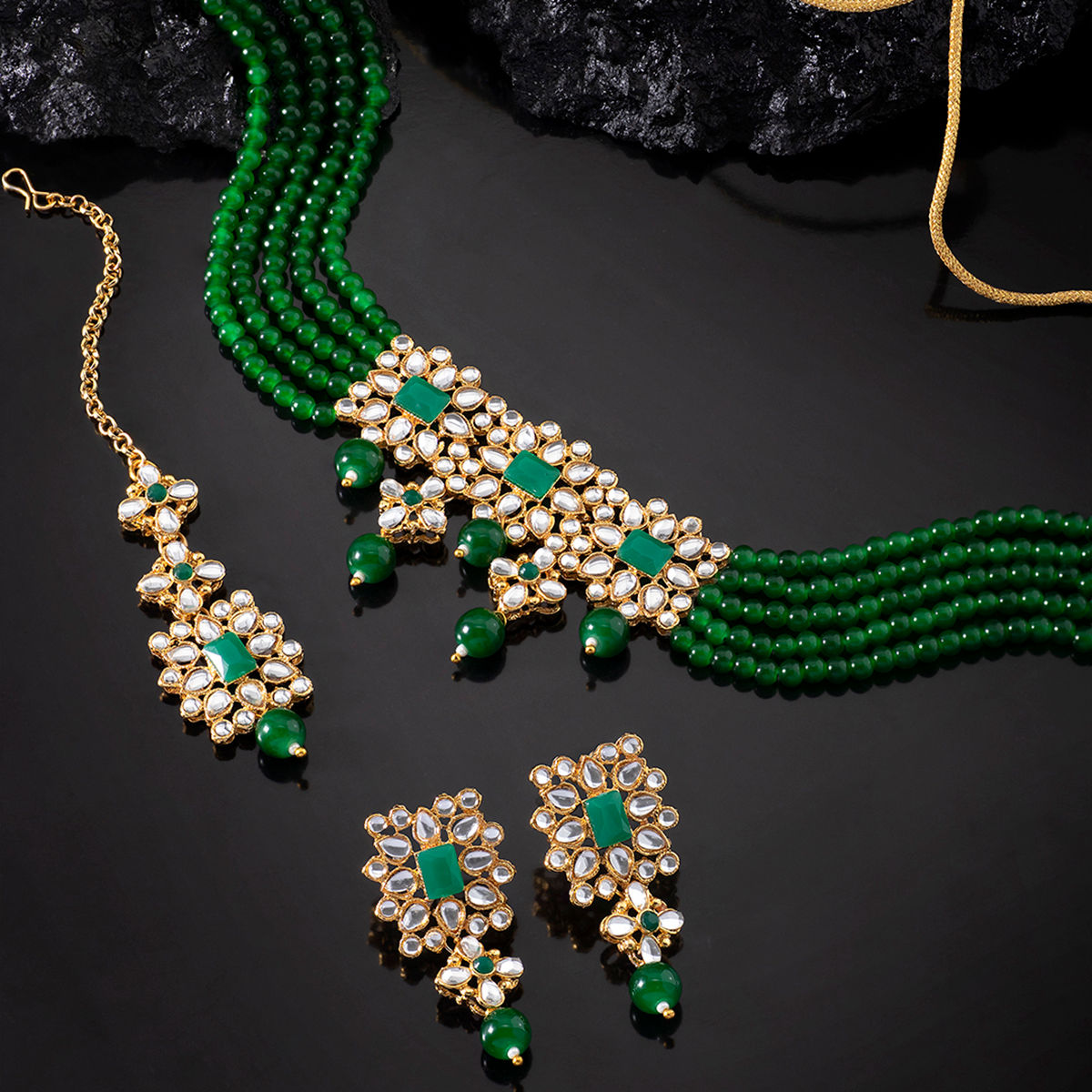 Peora Gold Plated Traditional Kundan 