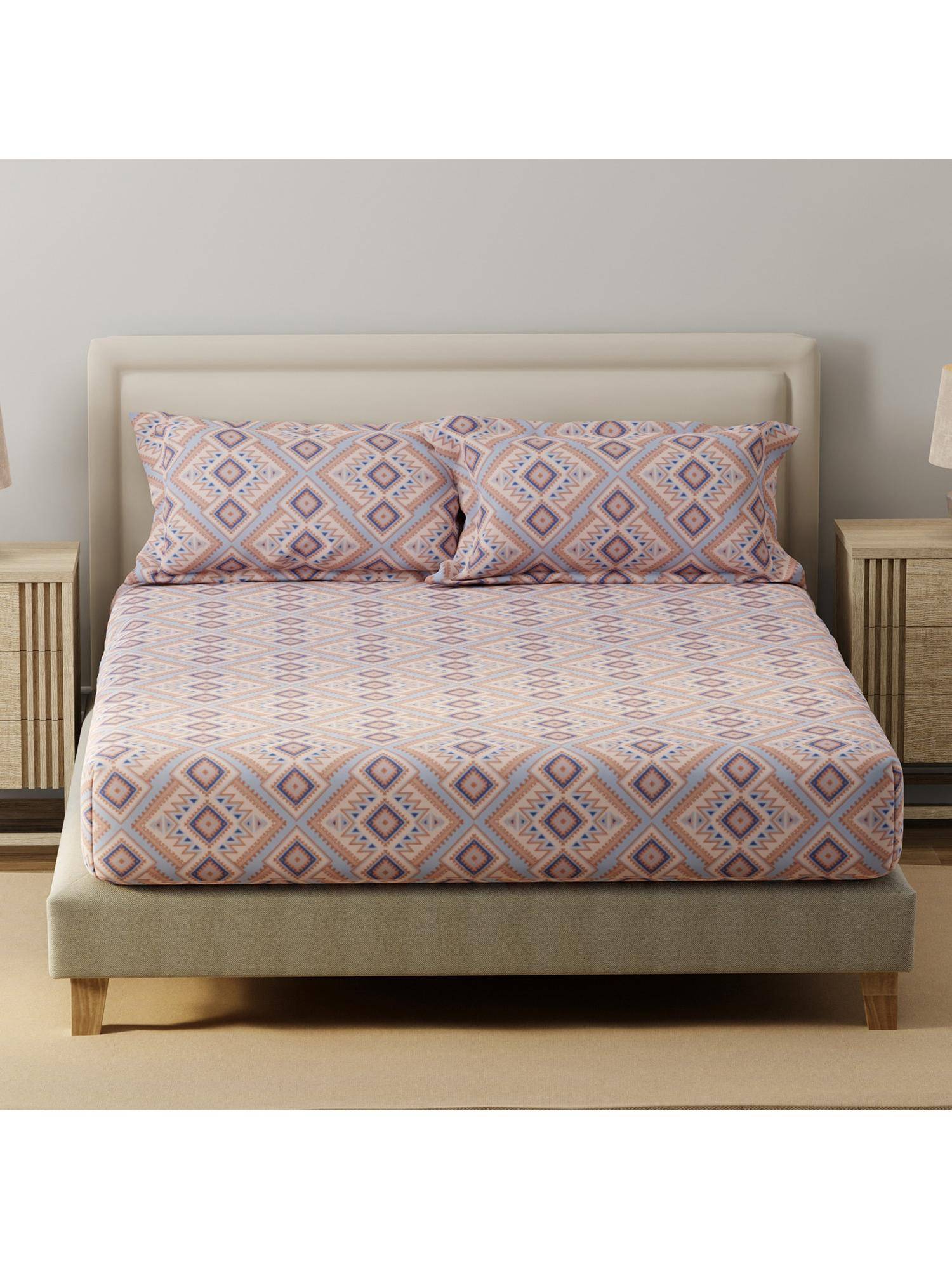 Layers Home Easy Cotton 140 TC Brown Geometrical Fitted Bedsheet with 2 Pillow Covers (King)