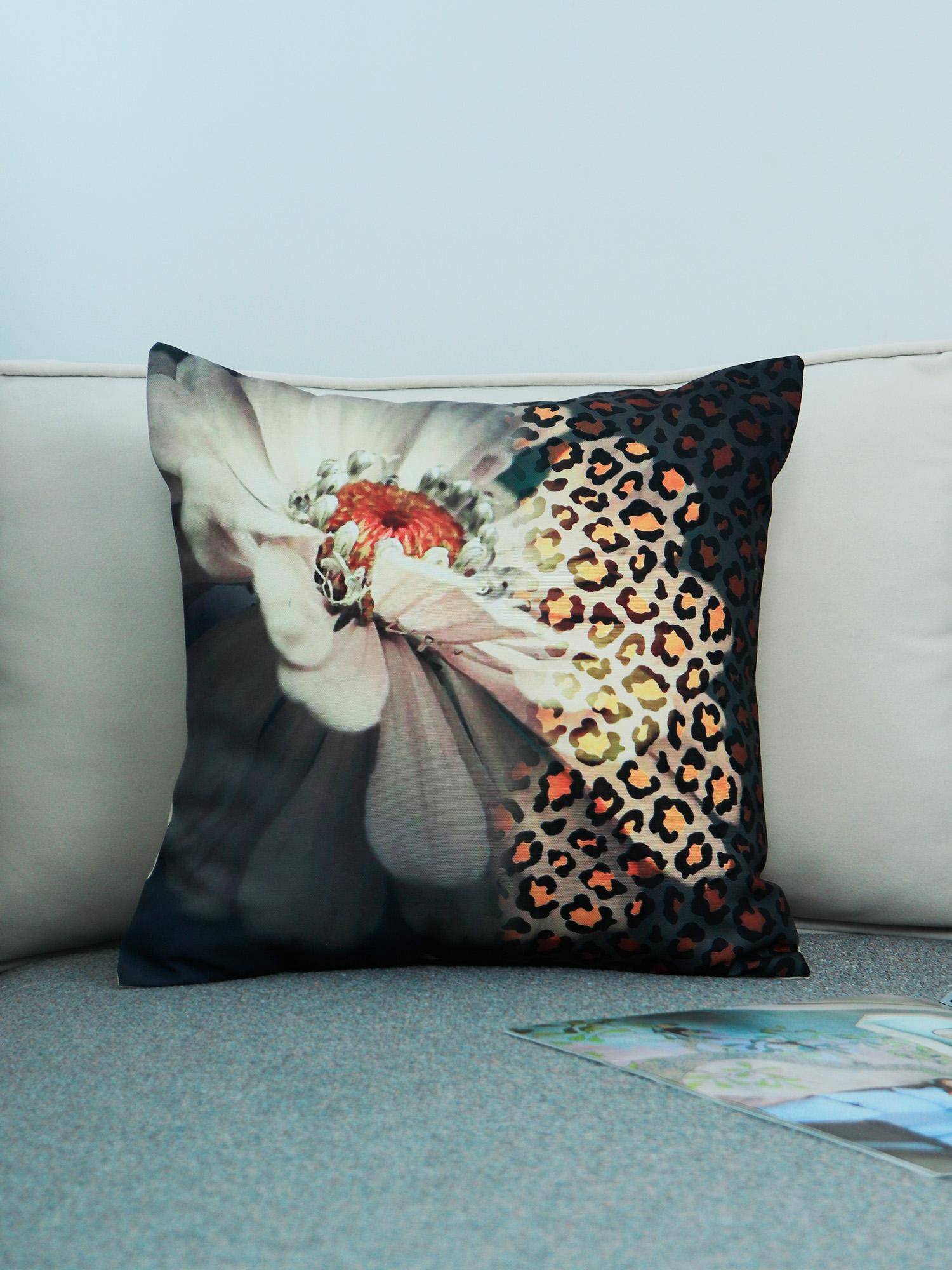 Zeba World Multi-Color Floral Printed Cushion Cover (16 x 16 Inches)