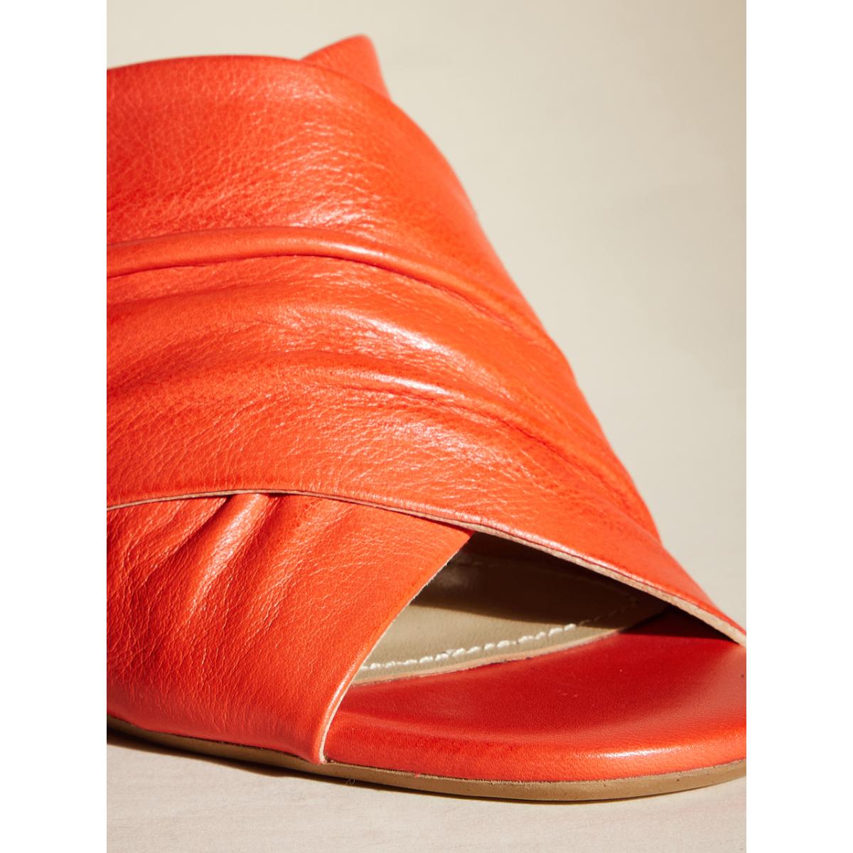 Buy Peach Flores Women Red Crossed Strap Heels Online buy-peach-flores-women-red-crossed-strap-heels-online