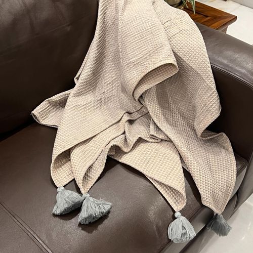 Buy Sadyaska Slate Woven Honeycomb Throw with Tassels Online