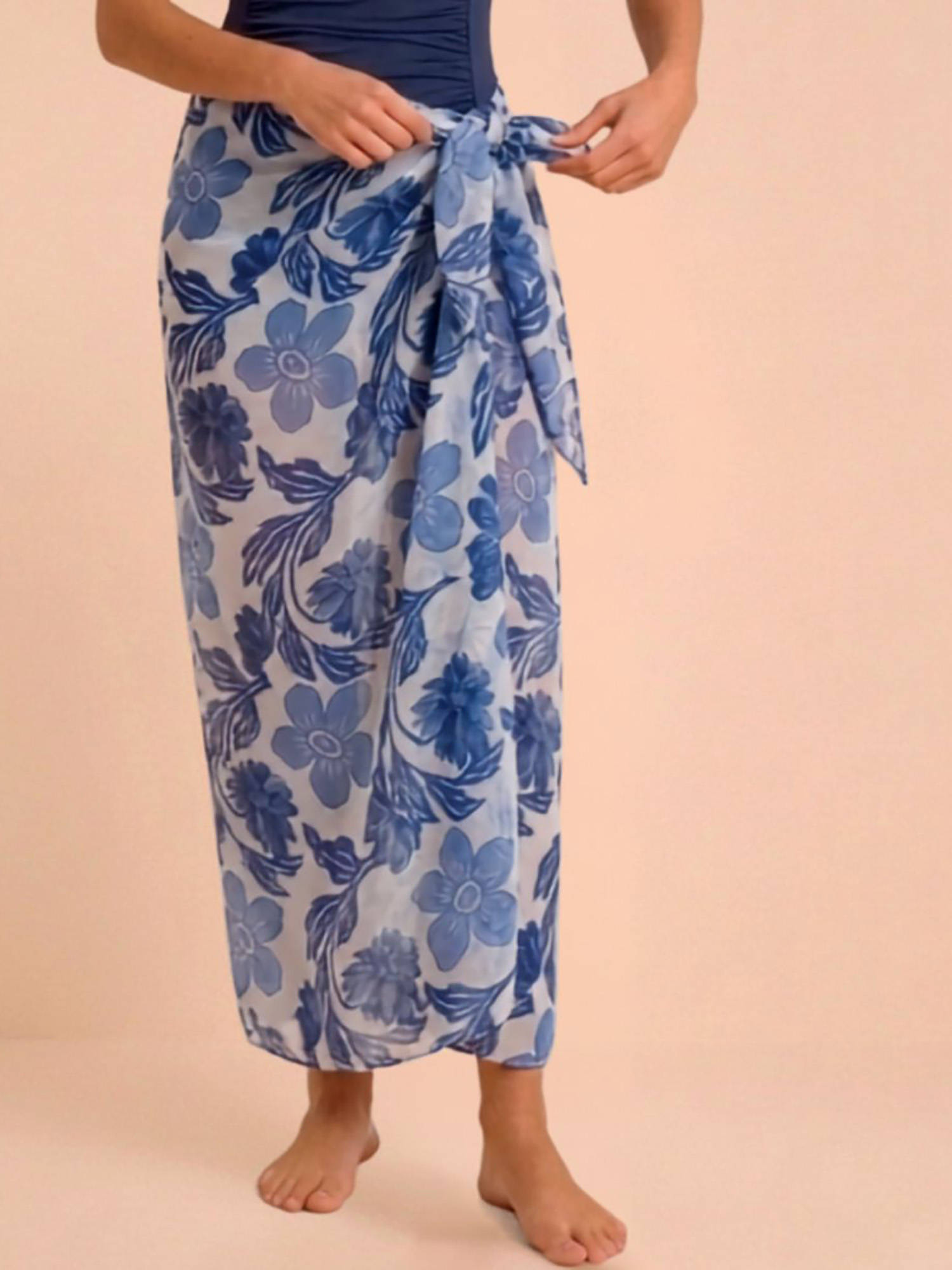 WomanLikeU Blue Printed Sarong