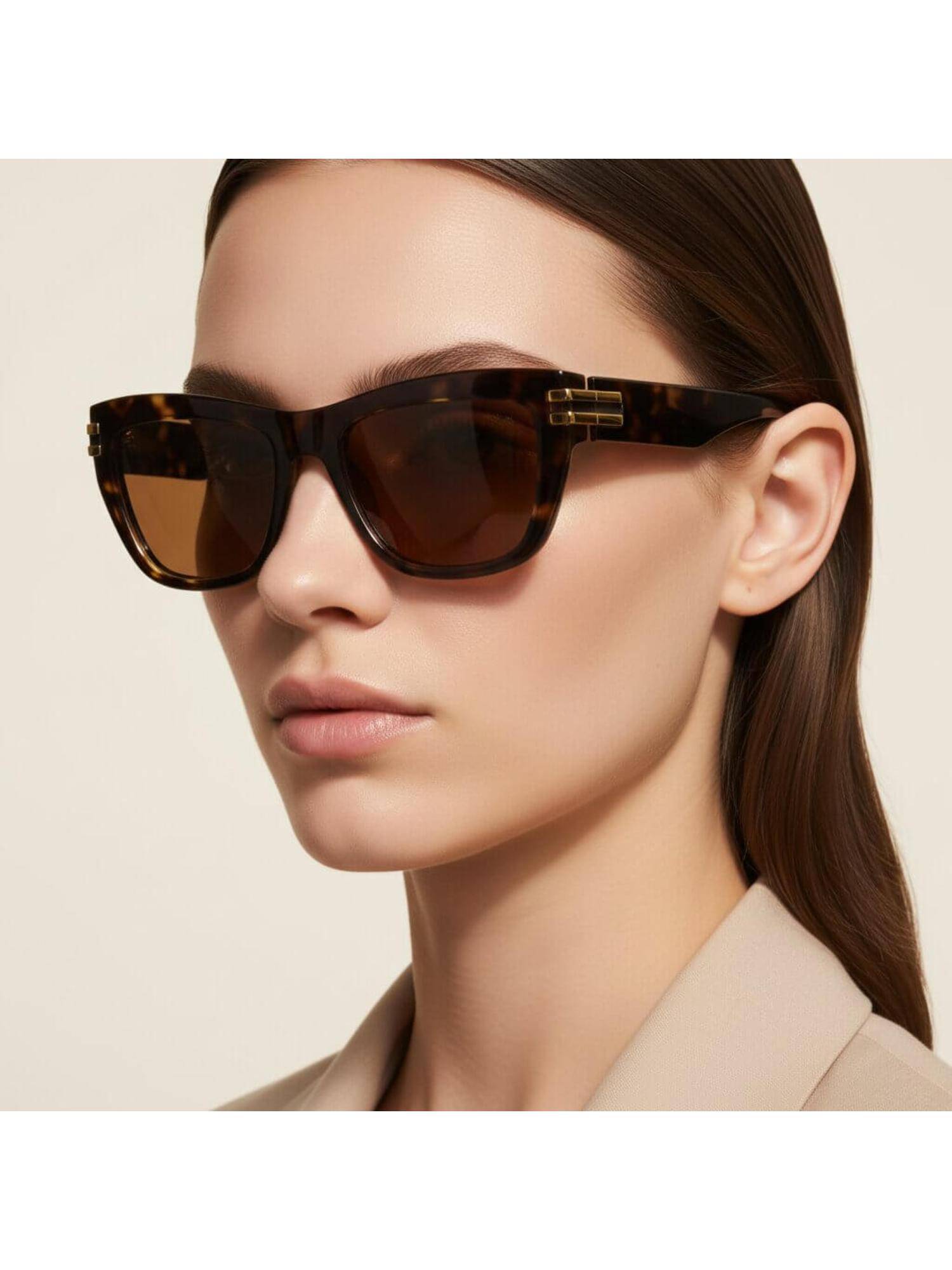 Vintage Women Loeve Brown Lens Sunglasses (53)