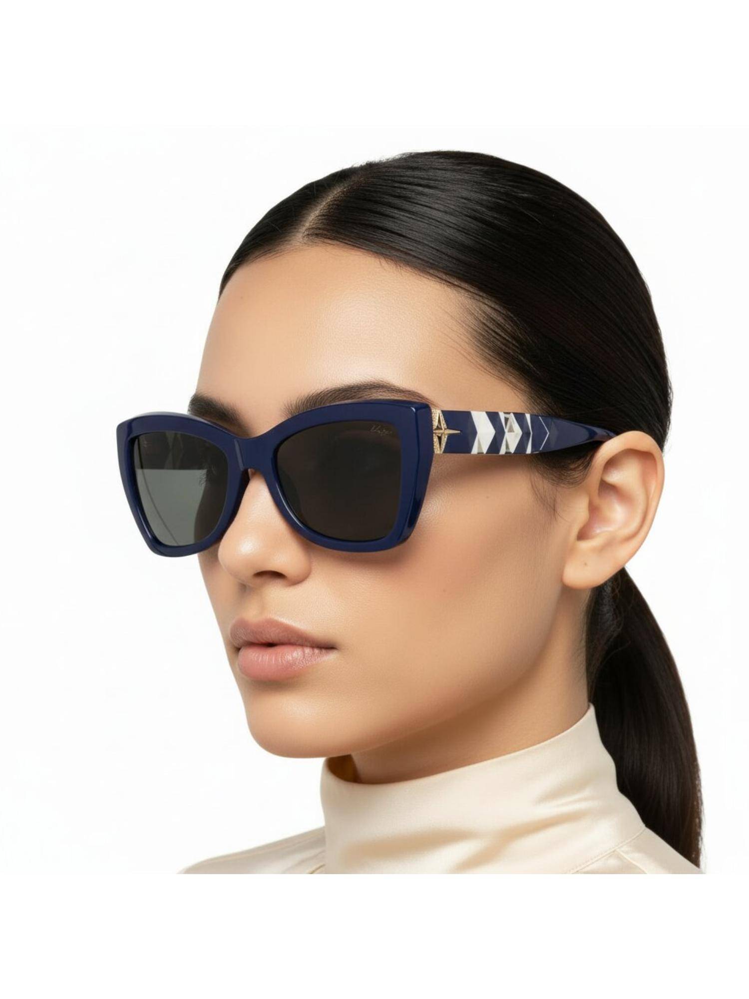 Vintage Women Vogue Grey Lens Sunglasses (55)