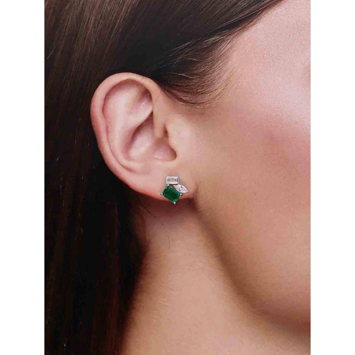 Kai Jewel Sterling Silver Chic Stud Earrings