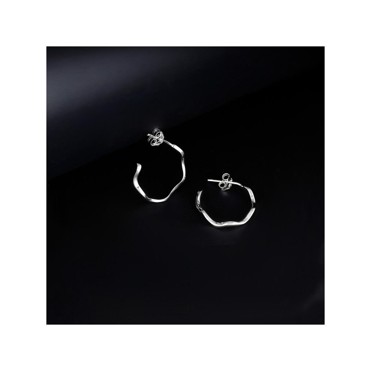 Wave Hoops Earrings S00 - Women - Accessories