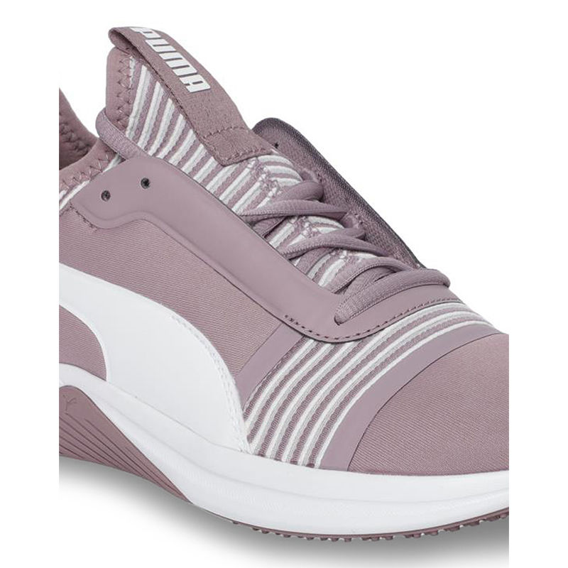 Buy Puma Women Amp XT WNS Sports Shoes Purple 5 Online