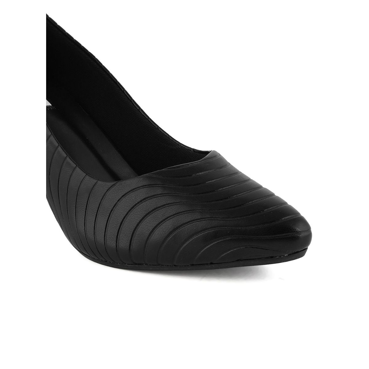 Buy ELLE Black Women Slip On Pumps Online