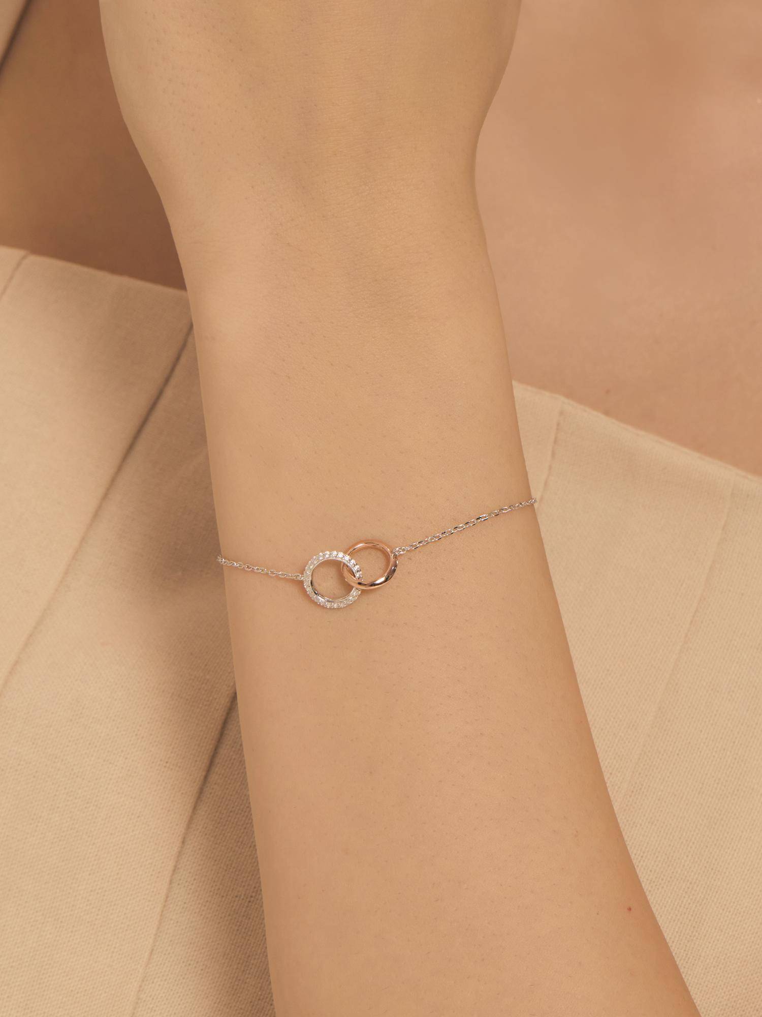 Nistra Women 925 Sterling Silver Interwoven Elegance Bracelet