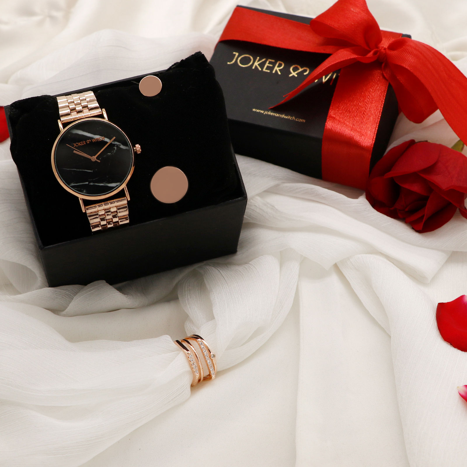 Joker & Witch First Love Rose Gold Love Triangle