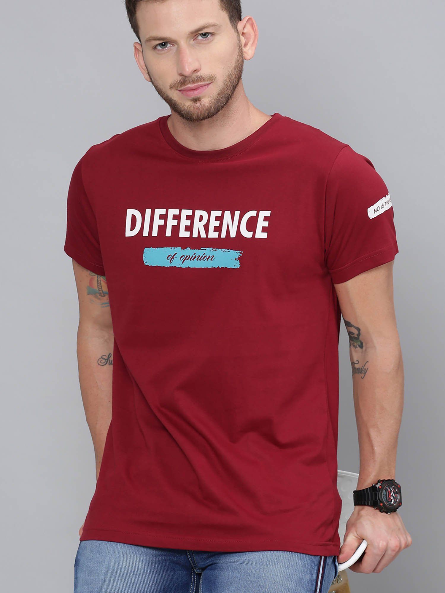 Difference of Opinion Printed T-Shirt (XL)