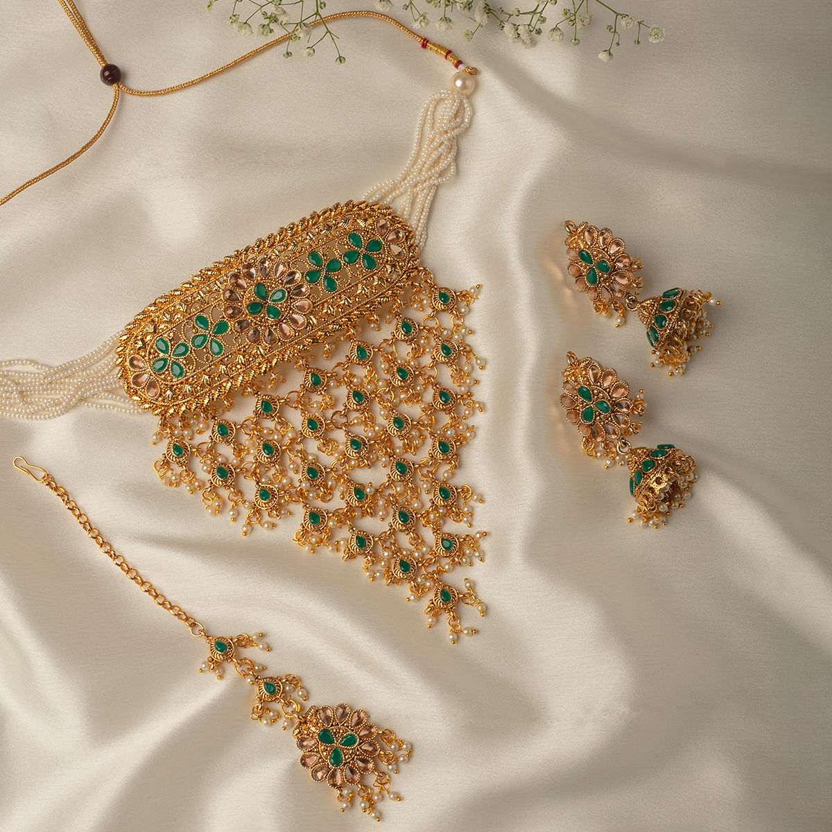 Zaveri Pearls Green Stones V (shaped 