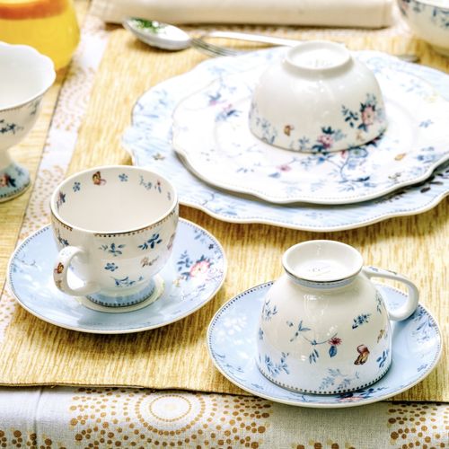 Flower Bed Cup and Saucer Set (6 Cups and 6 Saucers) – Vigneto