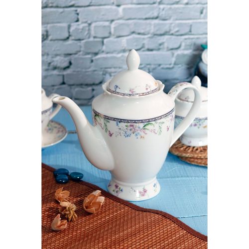 Cup and Saucer Set – Vigneto