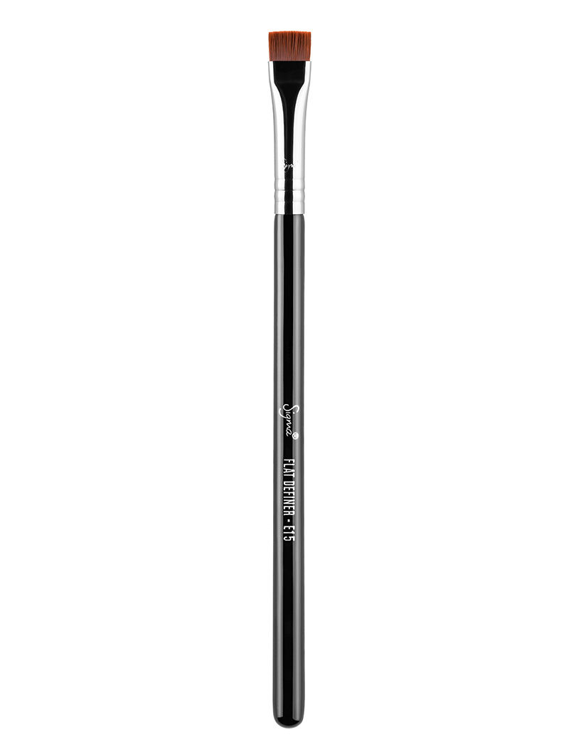 Sigma Beauty Flat Definer Brush - E15