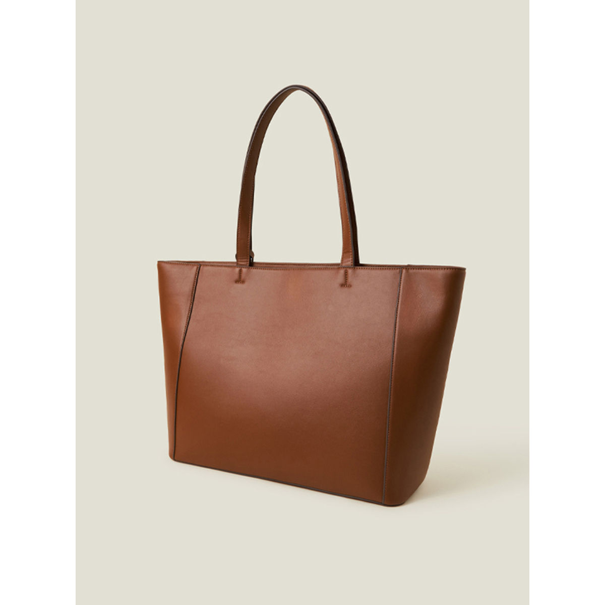 【NULLUS】TANNER LEATHER TOTE BAG NULLUS】TANNER LEATHER TOTE BAG Leather Tanner Tote Bag. A high