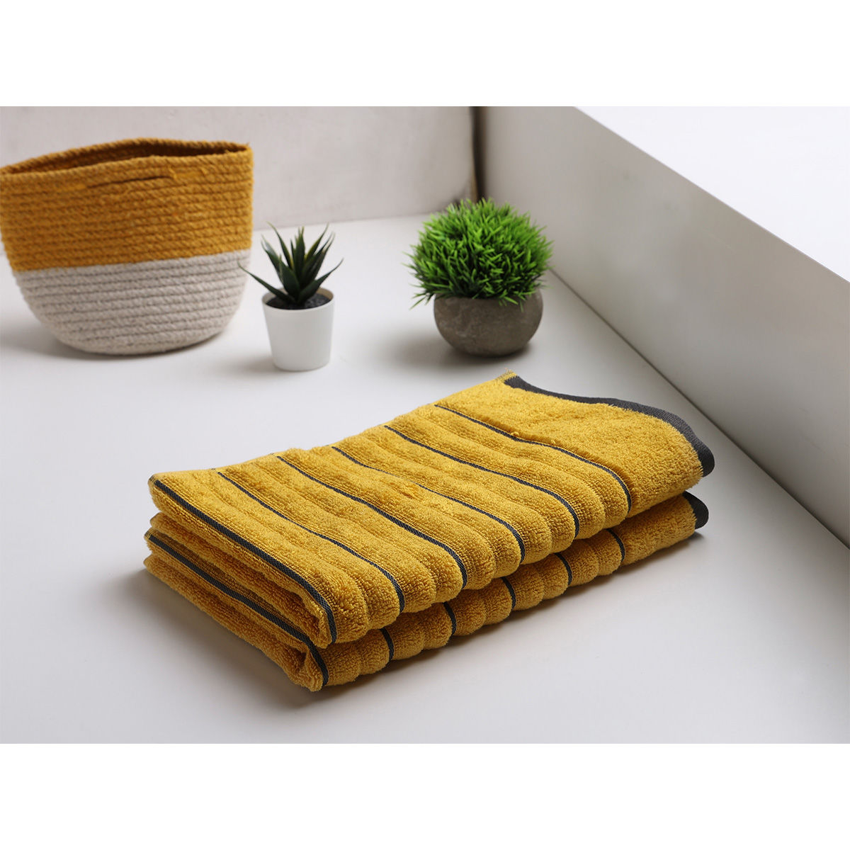 Hand Towel - Buy 100% Cotton Hand Towel Online - Spaces by Welspun – Spaces  India