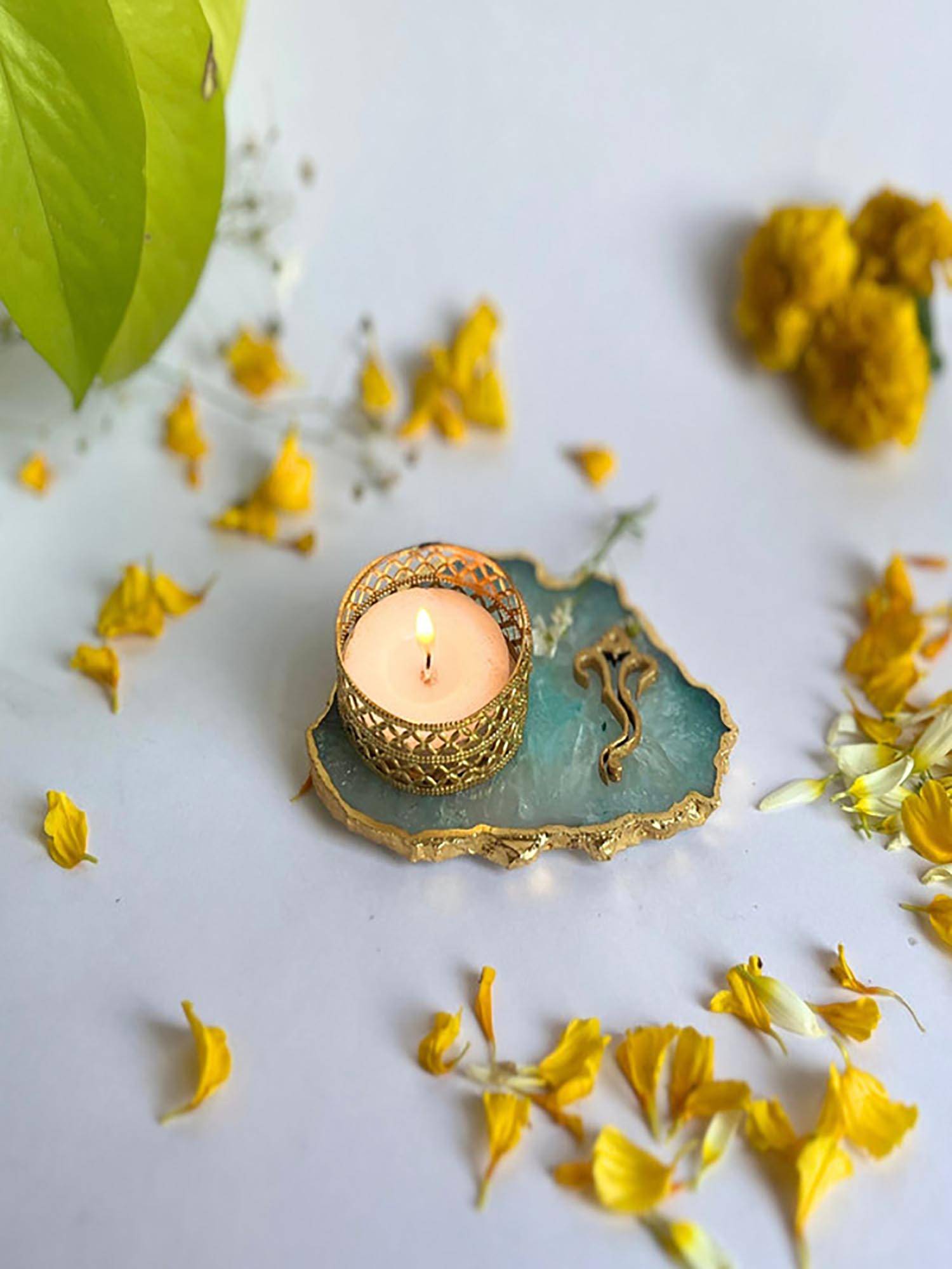 Homearte Ganesha Agate Base Tea Light Candle Holder- Green