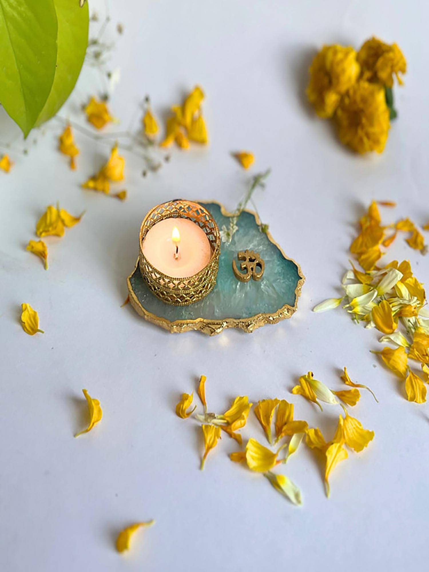 Homearte Om Agate Base Tea Light Candle Holder- Green