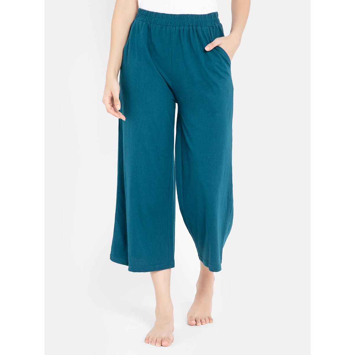 Slim Fit Capri in Teal