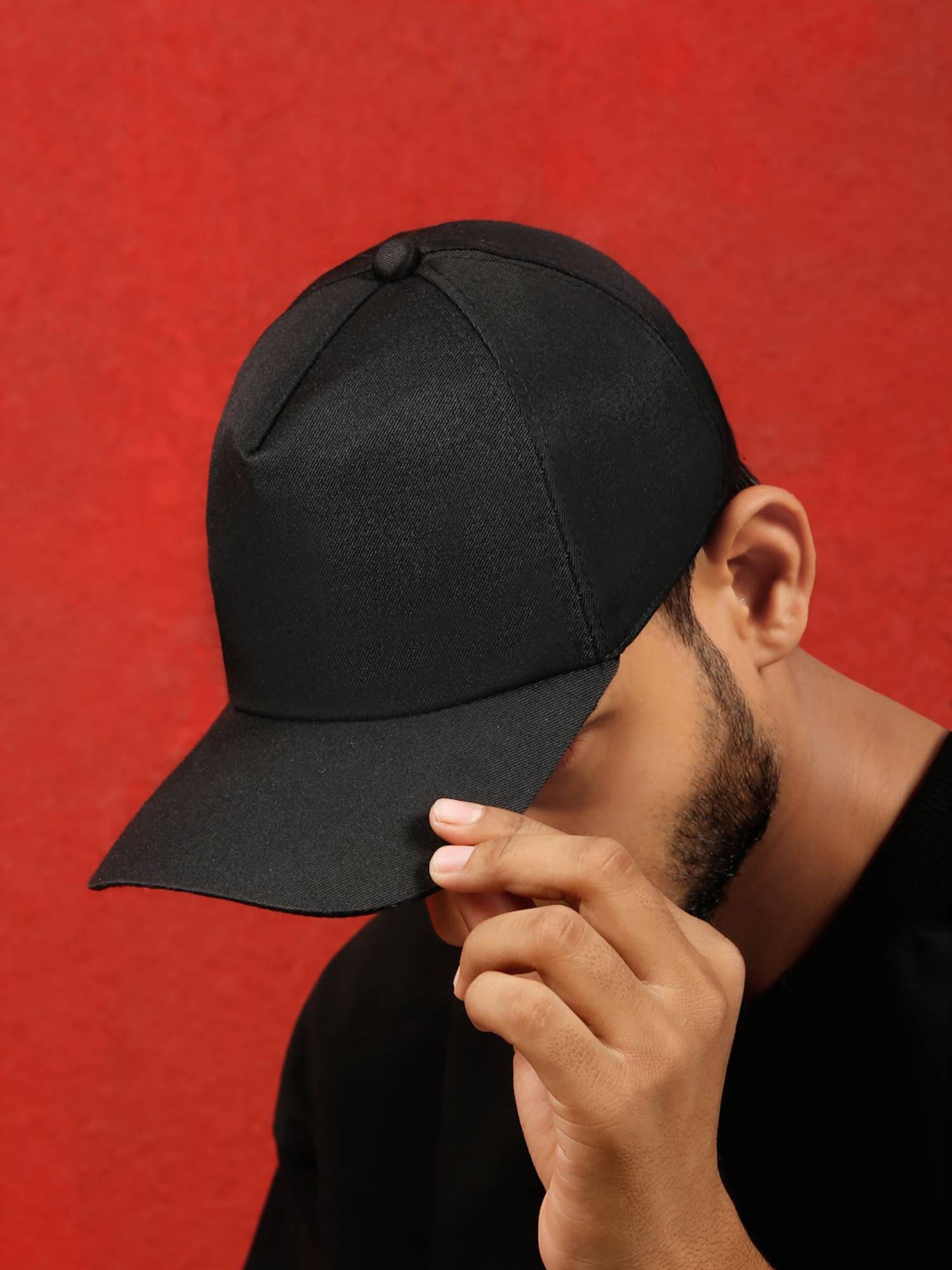 Teakwood Leather Unisex Solid Black Adjustable Casual Cap With Curved Brim