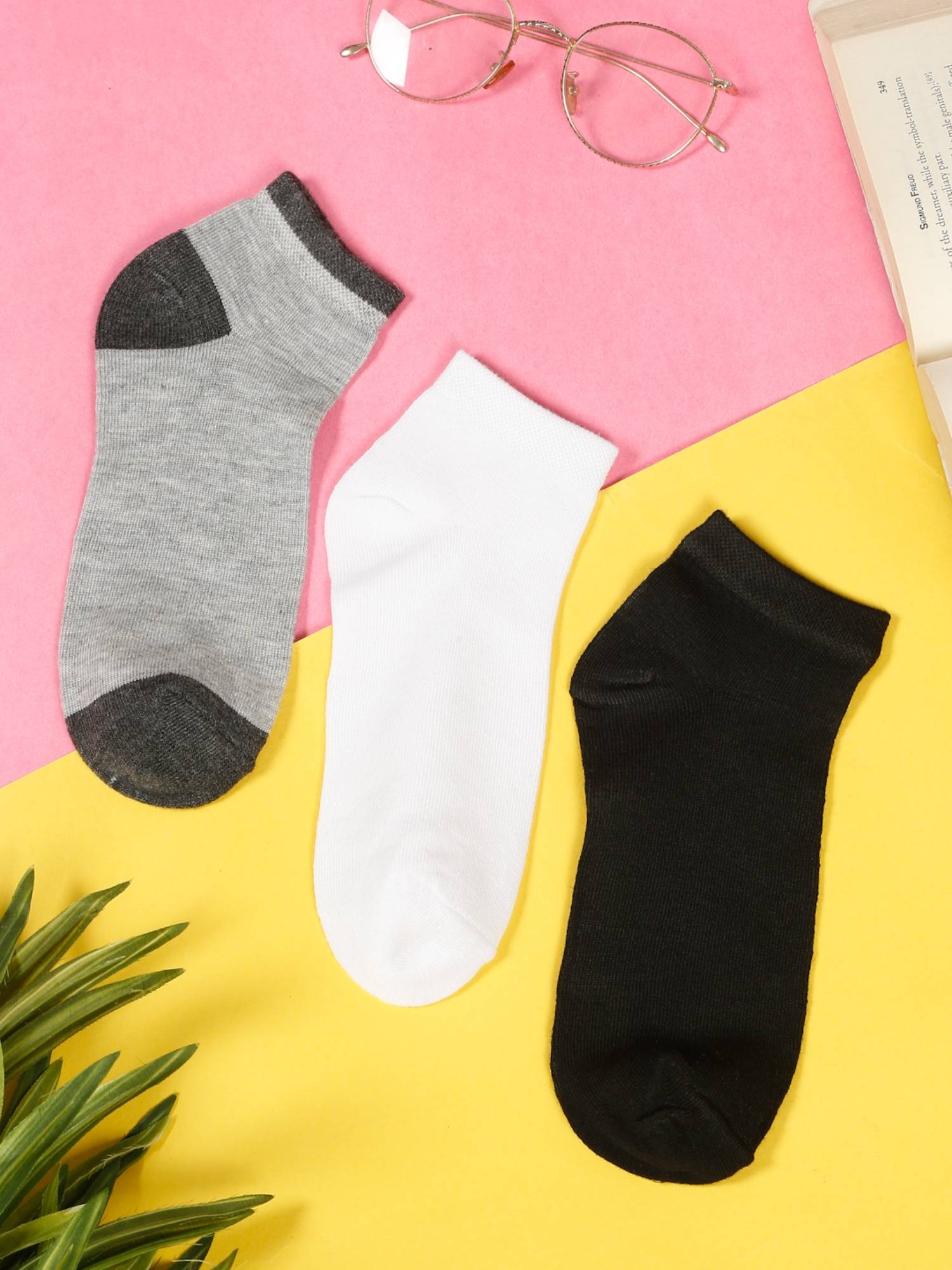 Teakwood Mens Black White & Grey Cotton Ankle Length Socks (Pack of 3)