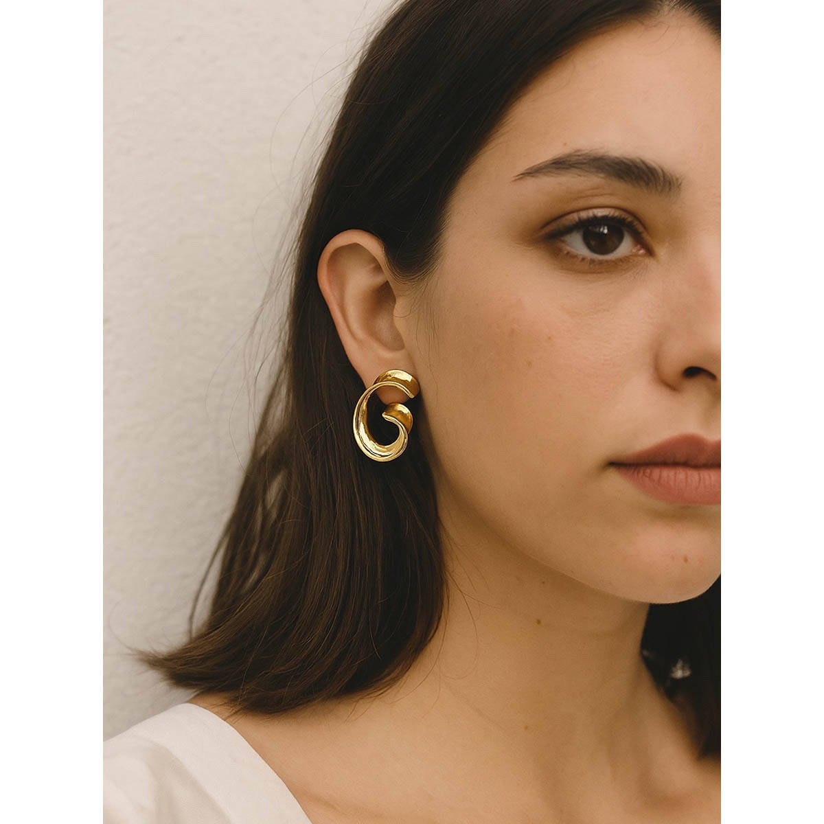 Digital Dress Room Geometric Shape Design Western Earrings