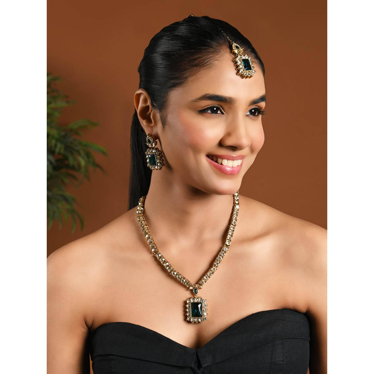 I Jewels Gold-Plated Green Stone Studded Jewellery Set