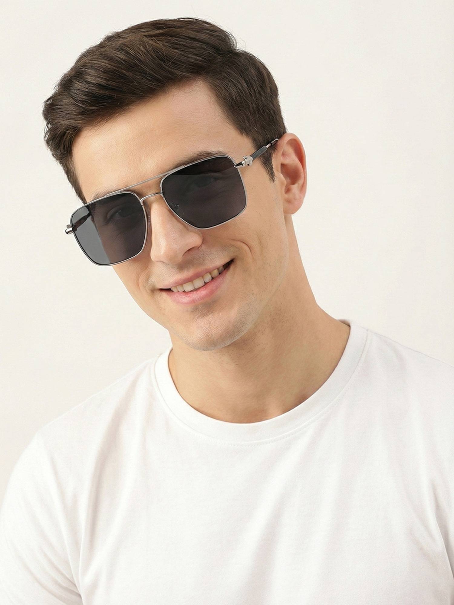 Carlton London Blue Uv Protection Rectangle Men Sunglasses (Clsm535)