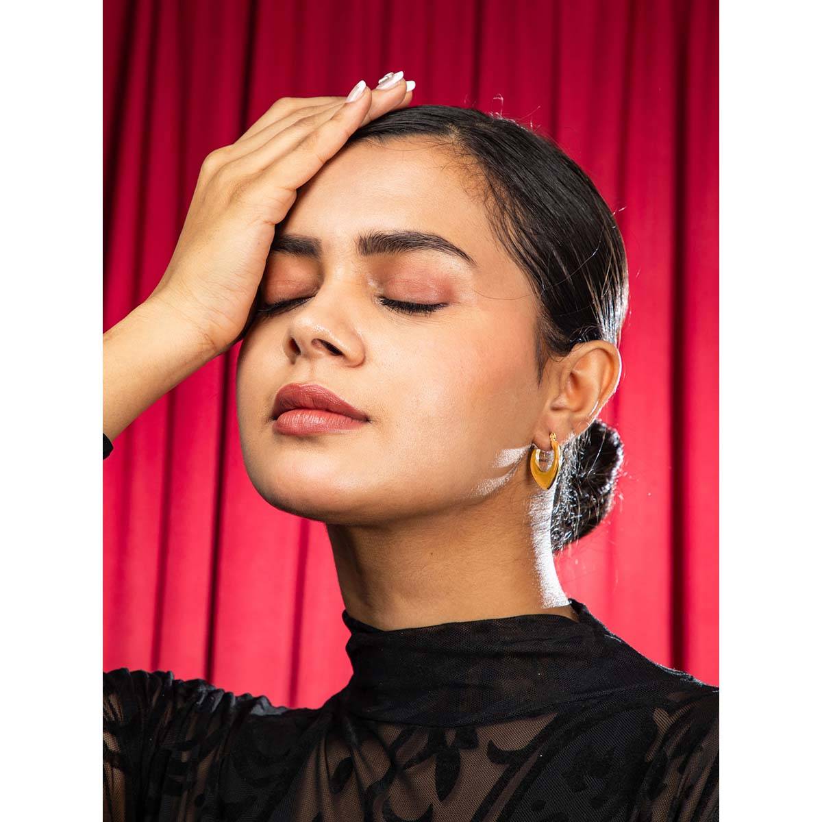 Niscka Golden Heart Loop Statement Anti-Tarnish Hoop Earrings