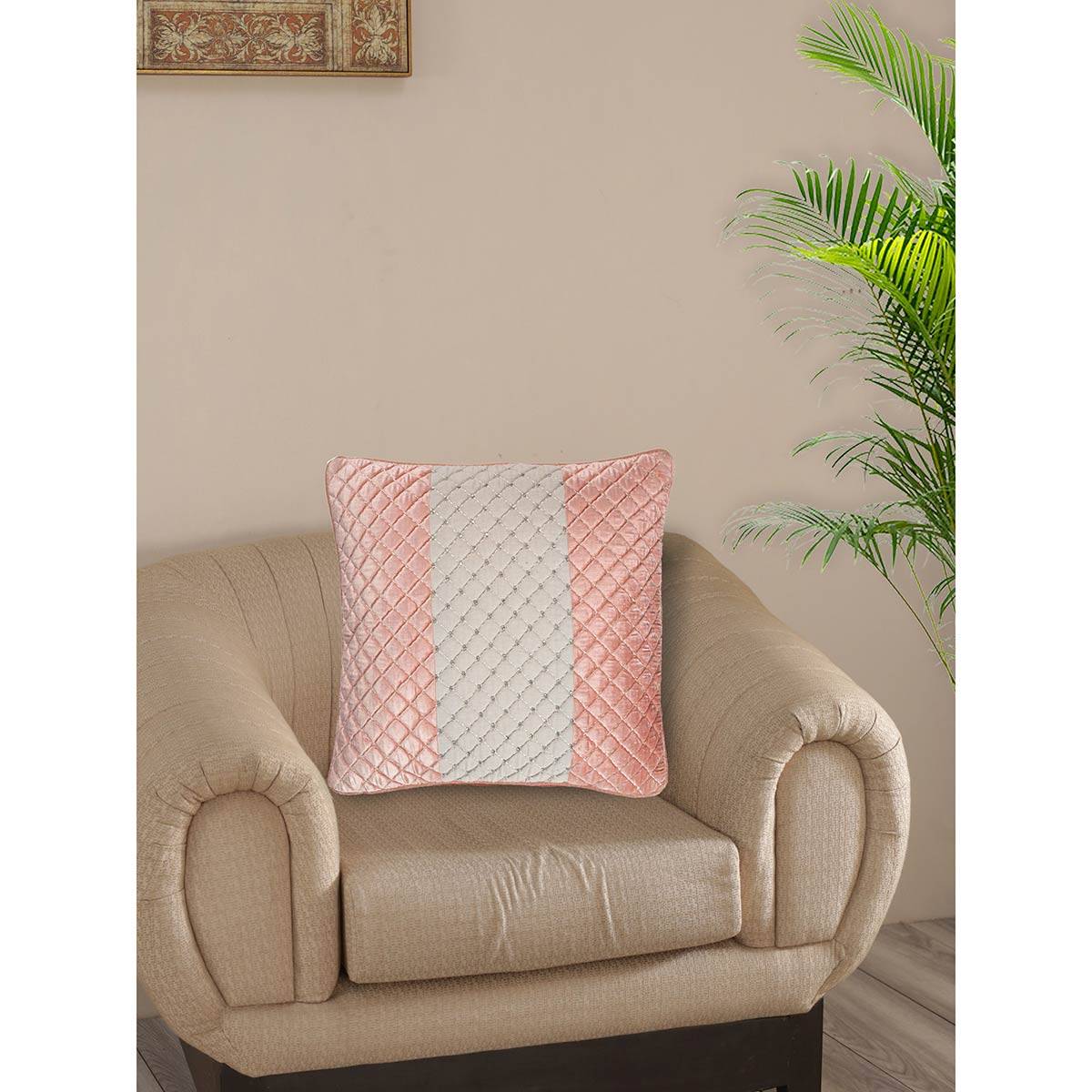 Maspar Vintage Exotic Heritage Diamond Knot 310 Gsm Handwork Peach Medium Cushion Cover