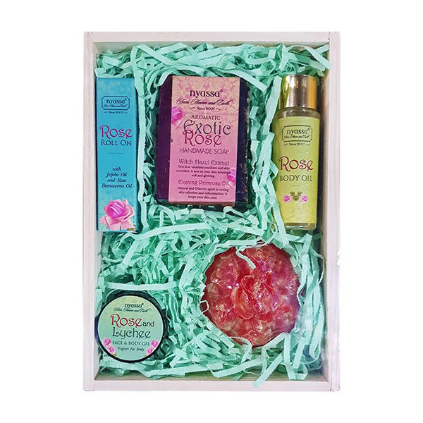 Nyassa A Thousand Roses Soap Gift Set