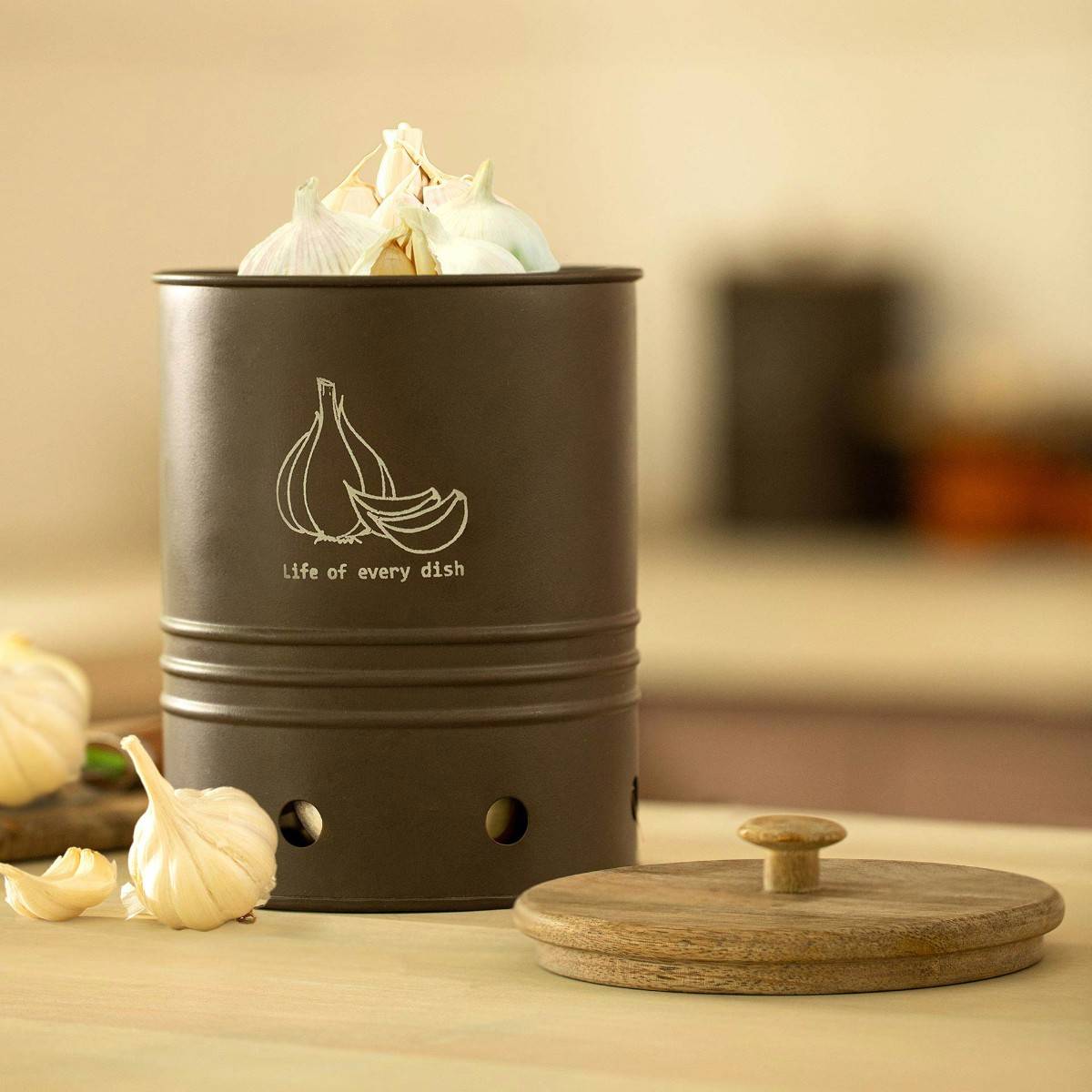 Ellementry Charcoal Garlic Storage Bin With Wooden Lid Brown