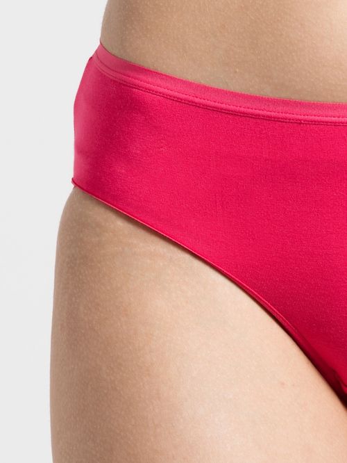 Buy Jockey No Panty Line Low Rise Hipster - Ruby at Rs.269 online