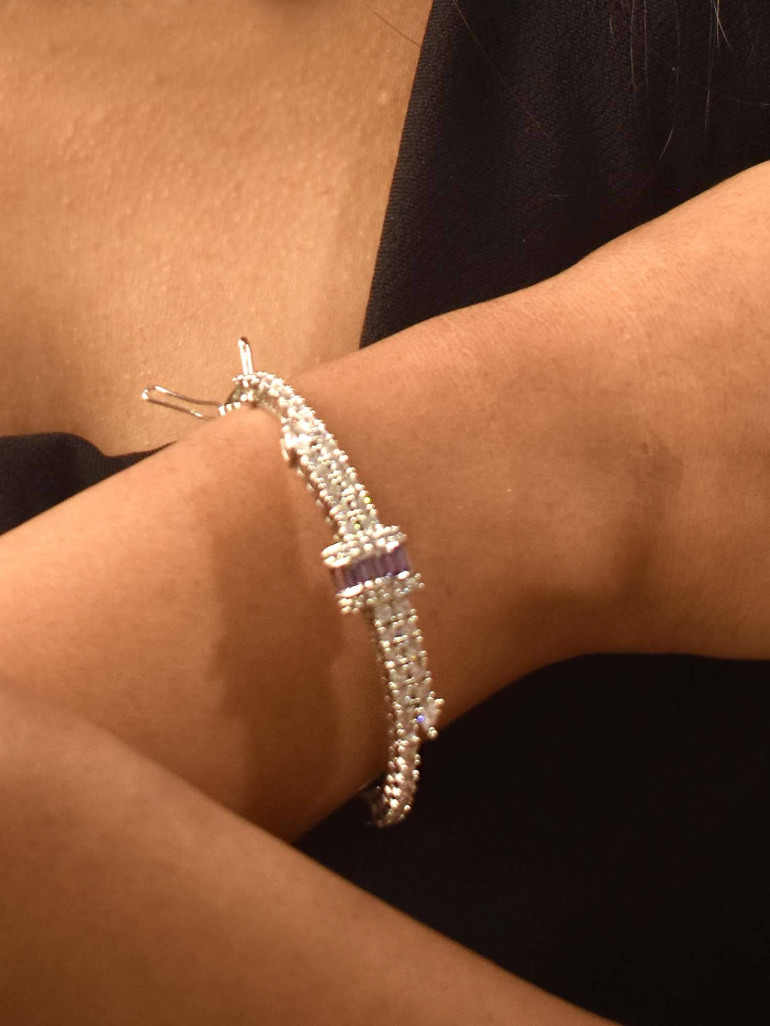 Peach Tassels Purple Ad Stone Bracelets