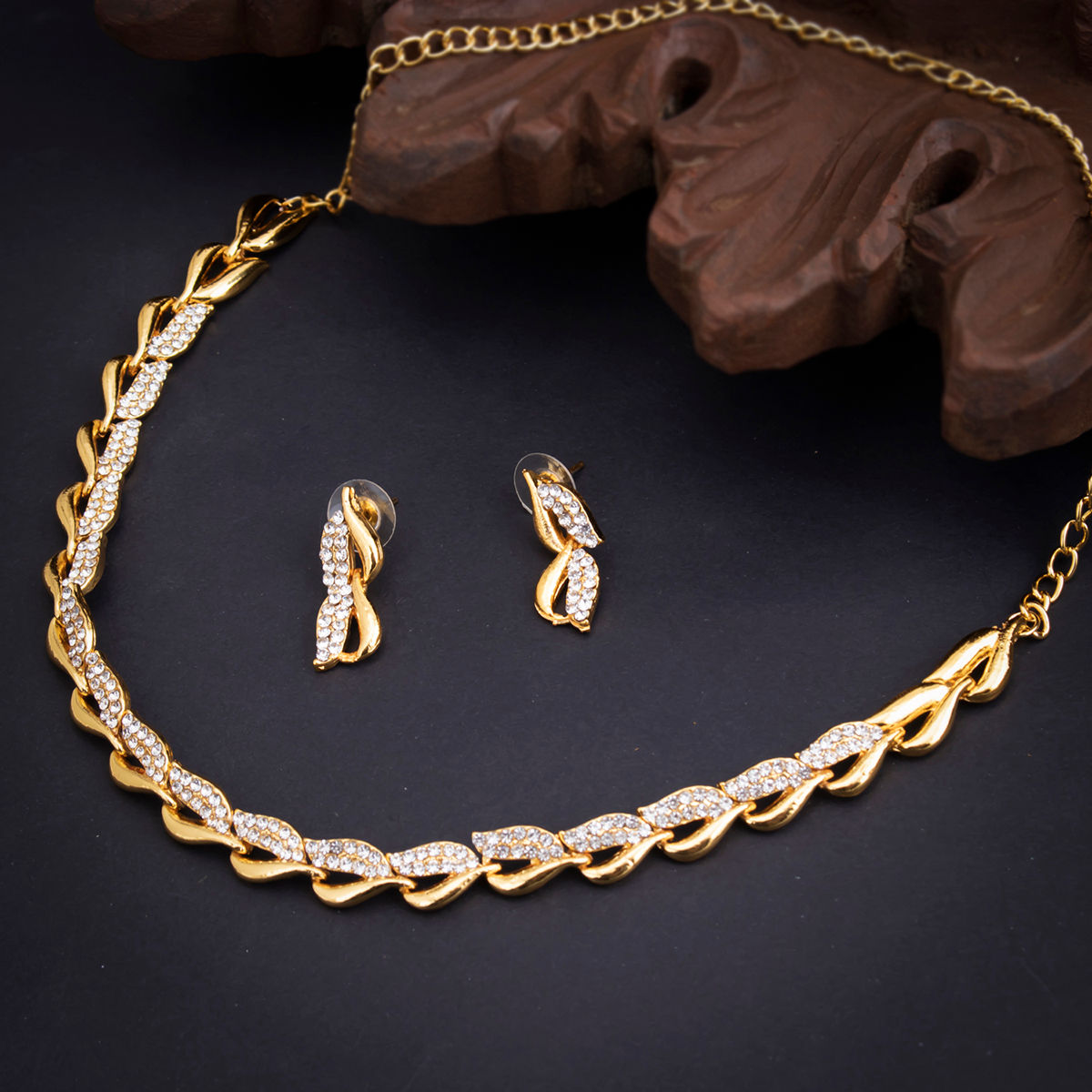 Diamond Soliatire Necklace, Round Diamond, 1 Carat, 18K White Gold