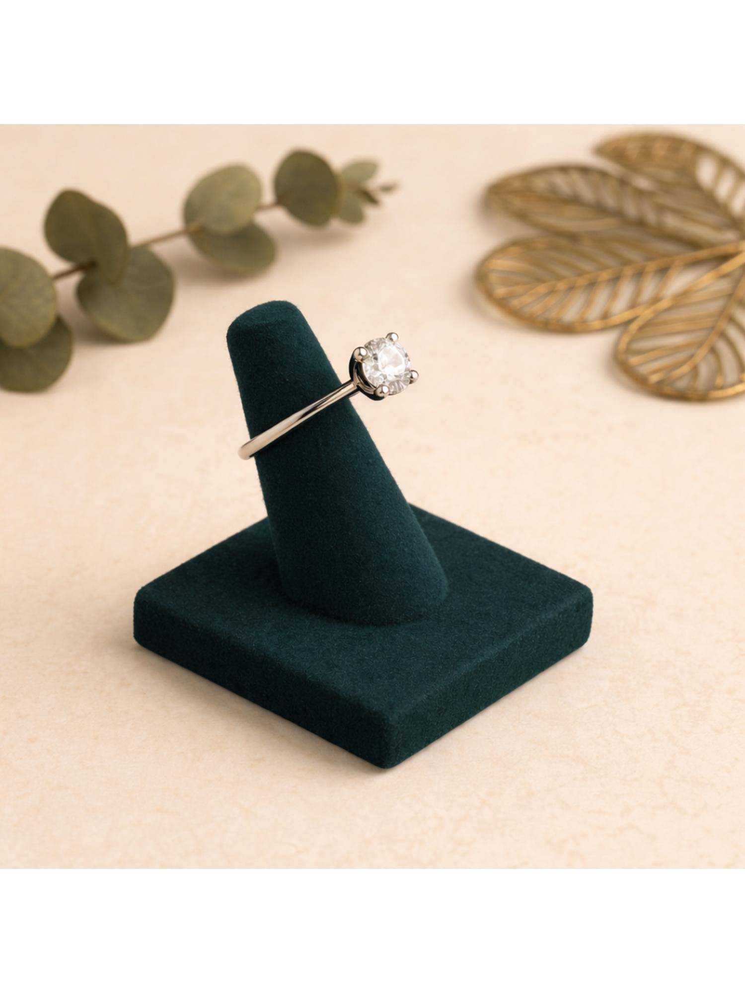 La Trove Premium Dark Green Velvet Rings Organizer Display Holder