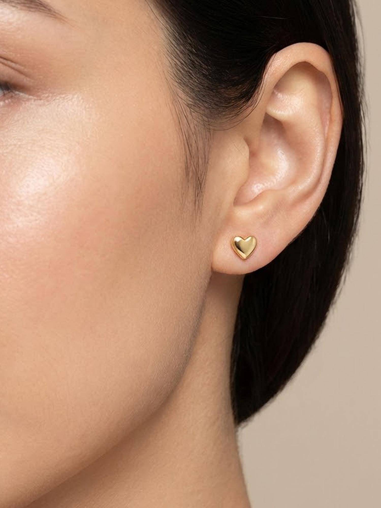 Peora Heart Shape Gold Plated Stud Earrings