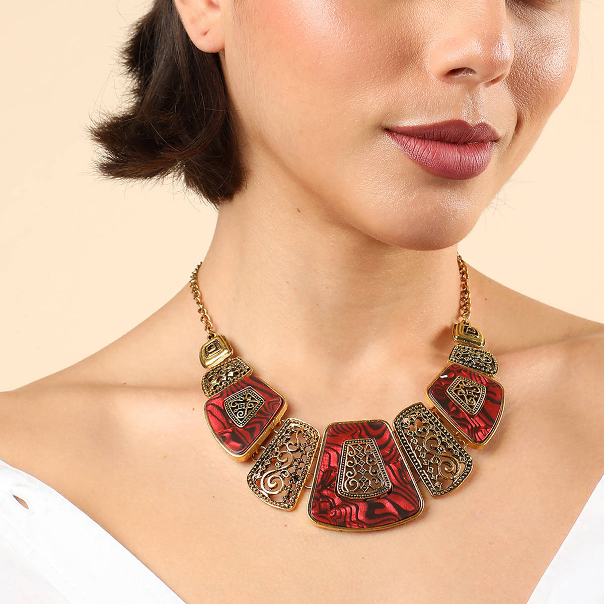 SOHI Gold Toned Red Gold Plated Necklace
