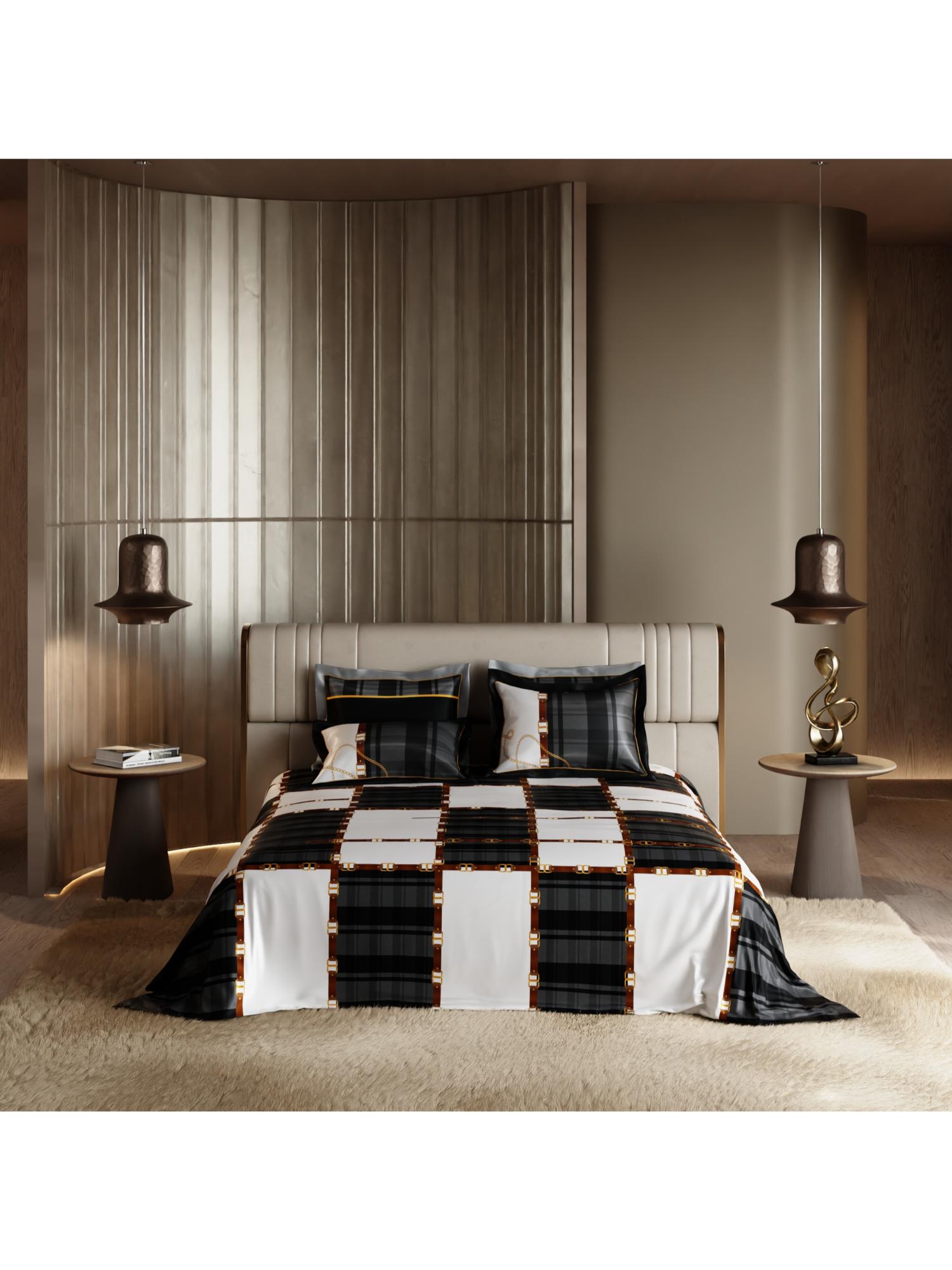 Stoa Paris Baroque Satin Runway Spectacle Printed Super King Bed Sheet Set With 4 Pillow Covers