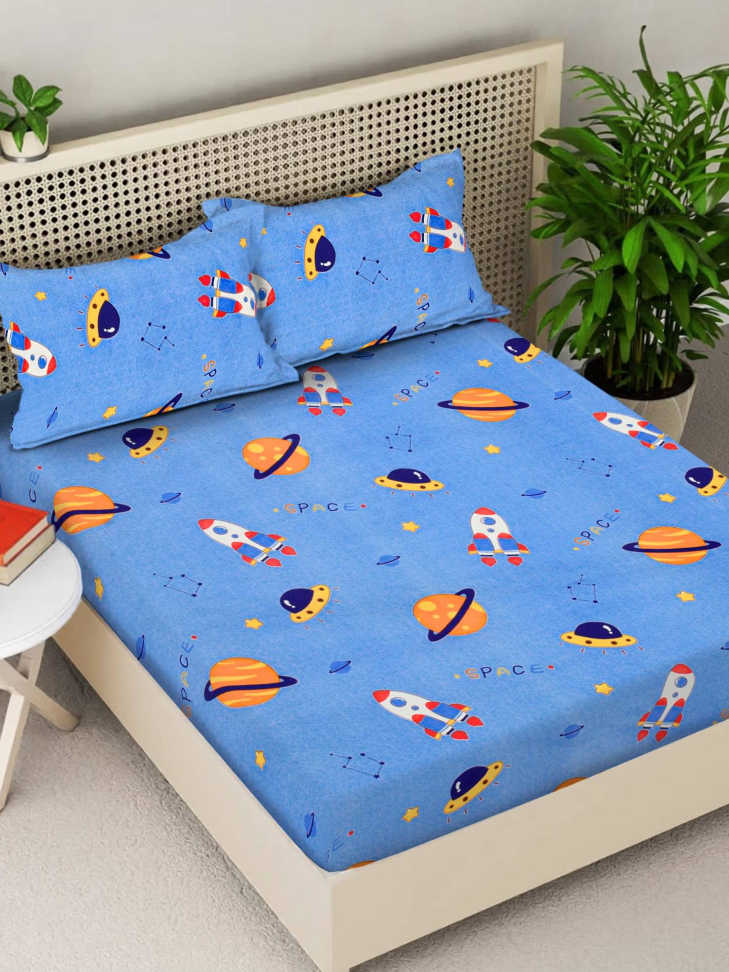 FABINALIV Blue Cartoon Print 300TC Cotton Blend Fitted Bedsheet With 2 Pillow Covers King