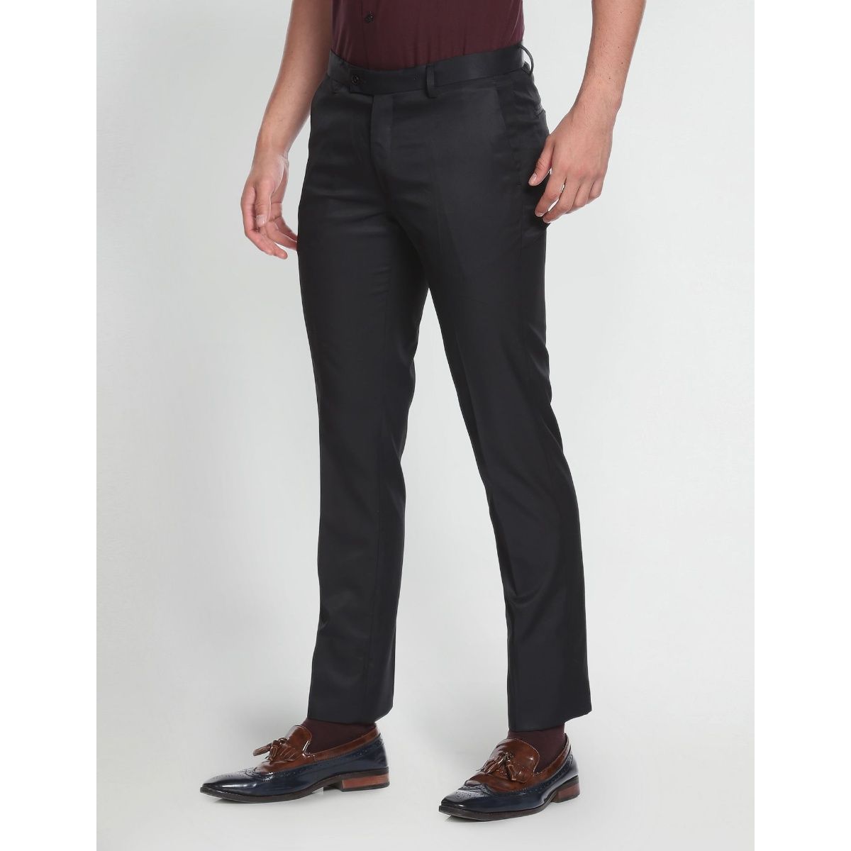 Buy ARROW Mens Slim Fit Solid Formal Trousers | Shoppers Stop
