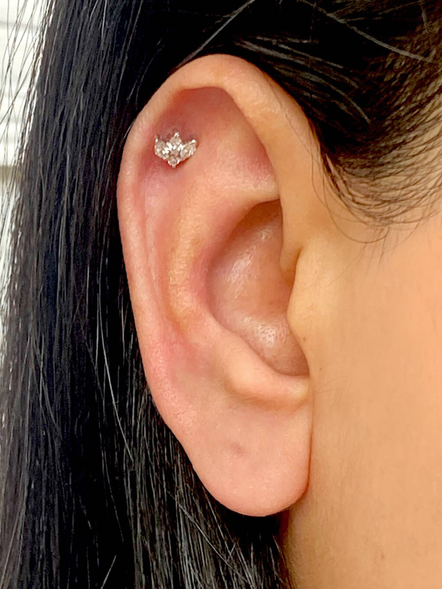 Boldiful Marquise Helix Sterling Silver 5A Cubic Zirconia Earstuds