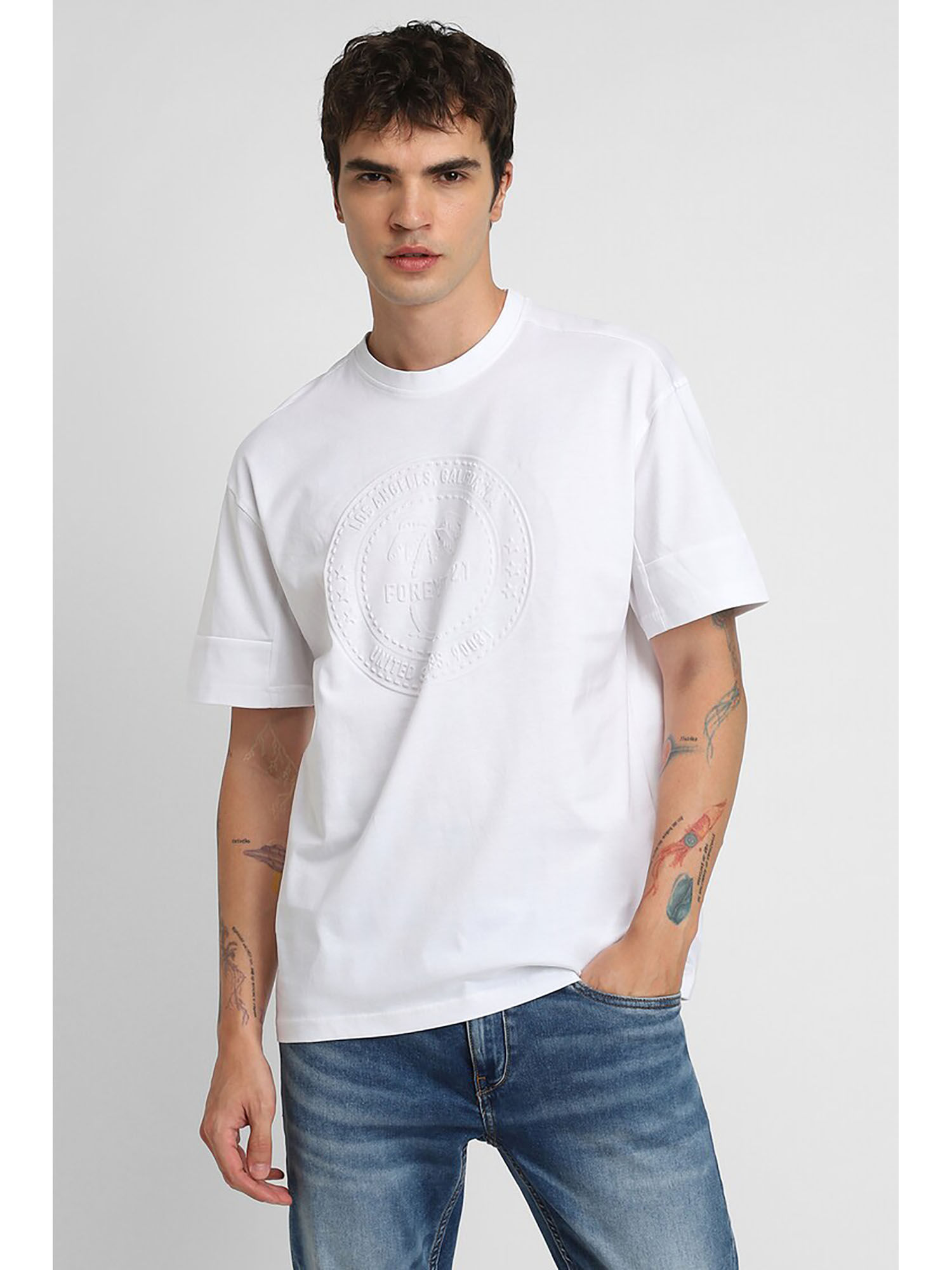 Forever 21 Printed dista T shirts