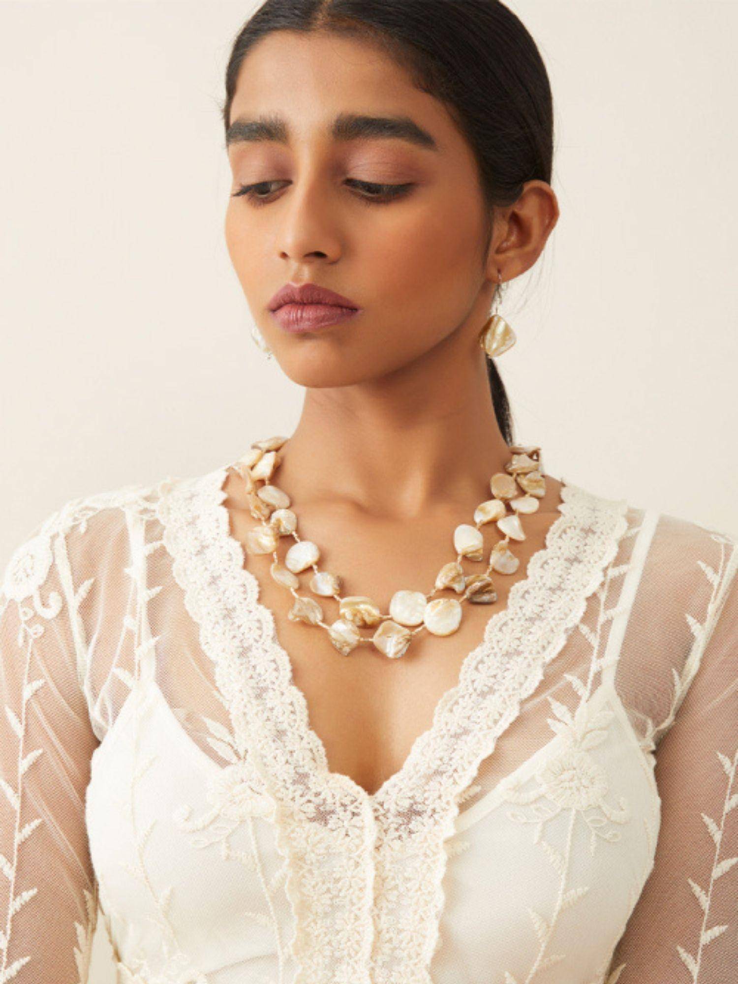 WHE Sea Secrets Pebble Mother of Pearl Necklace