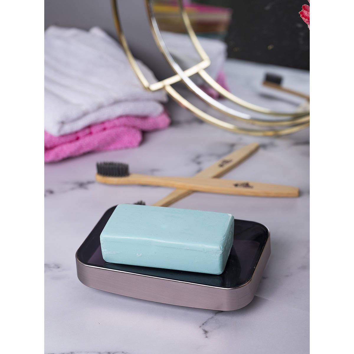 Voncasa Stylish Soap Dish - Silver & Black