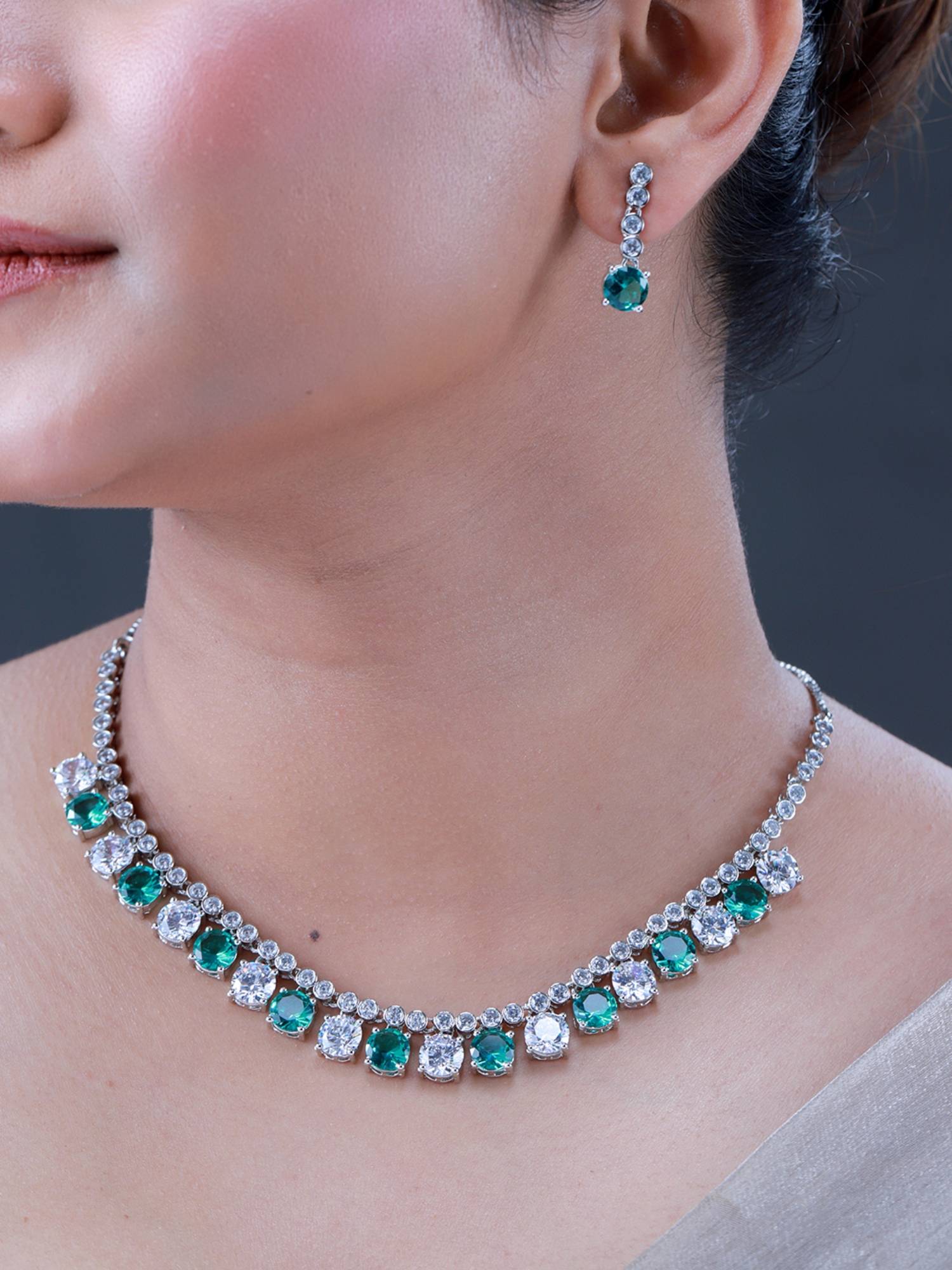 Voylla Sparkling Elegance Green Cz Set