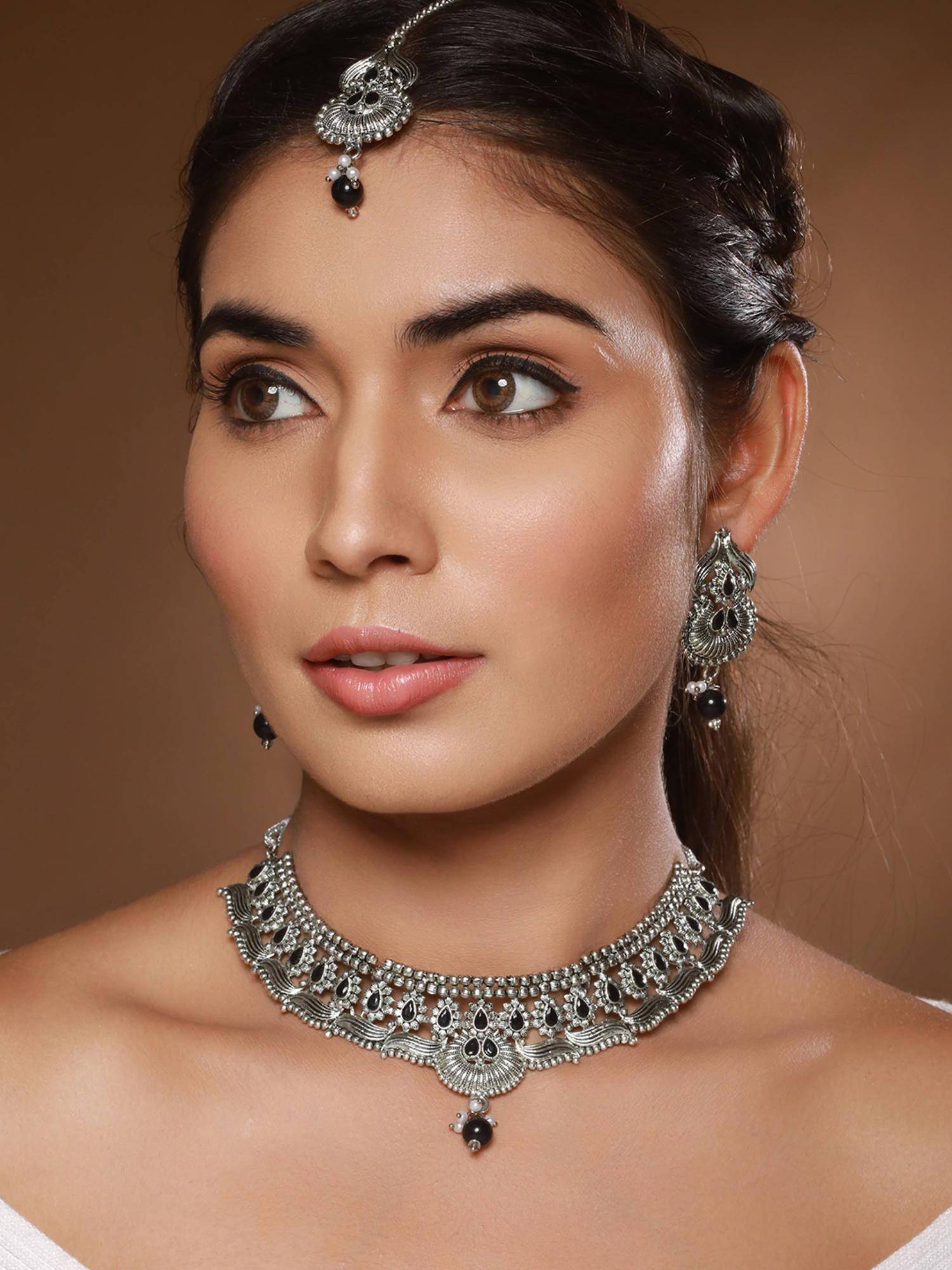 Jazz and Sizzle Silver Brass Silver Jewellery Necklace With Earrings & Maangtikka